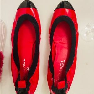 Chanel shoes size 40 red patent leather